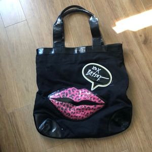 Betsey Johnson bag